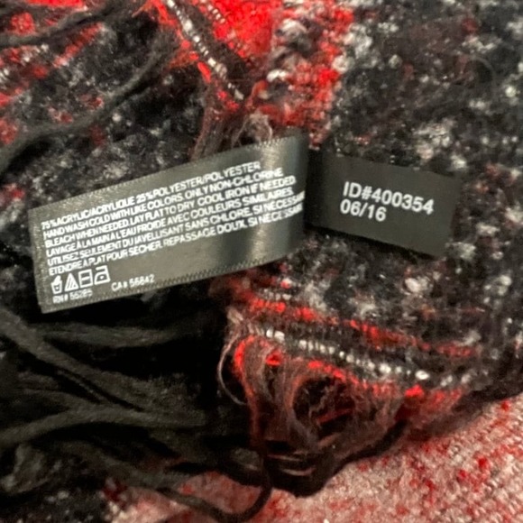 Express Red‎ and Dark Blue Geometric Patterned Shawl w Fringe - Picture 3 of 7